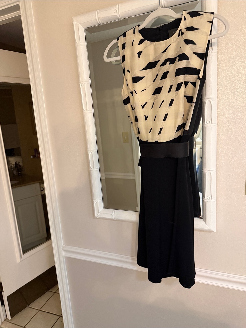 MaxMara Black and Cream Patterned Sleeveless Dress
